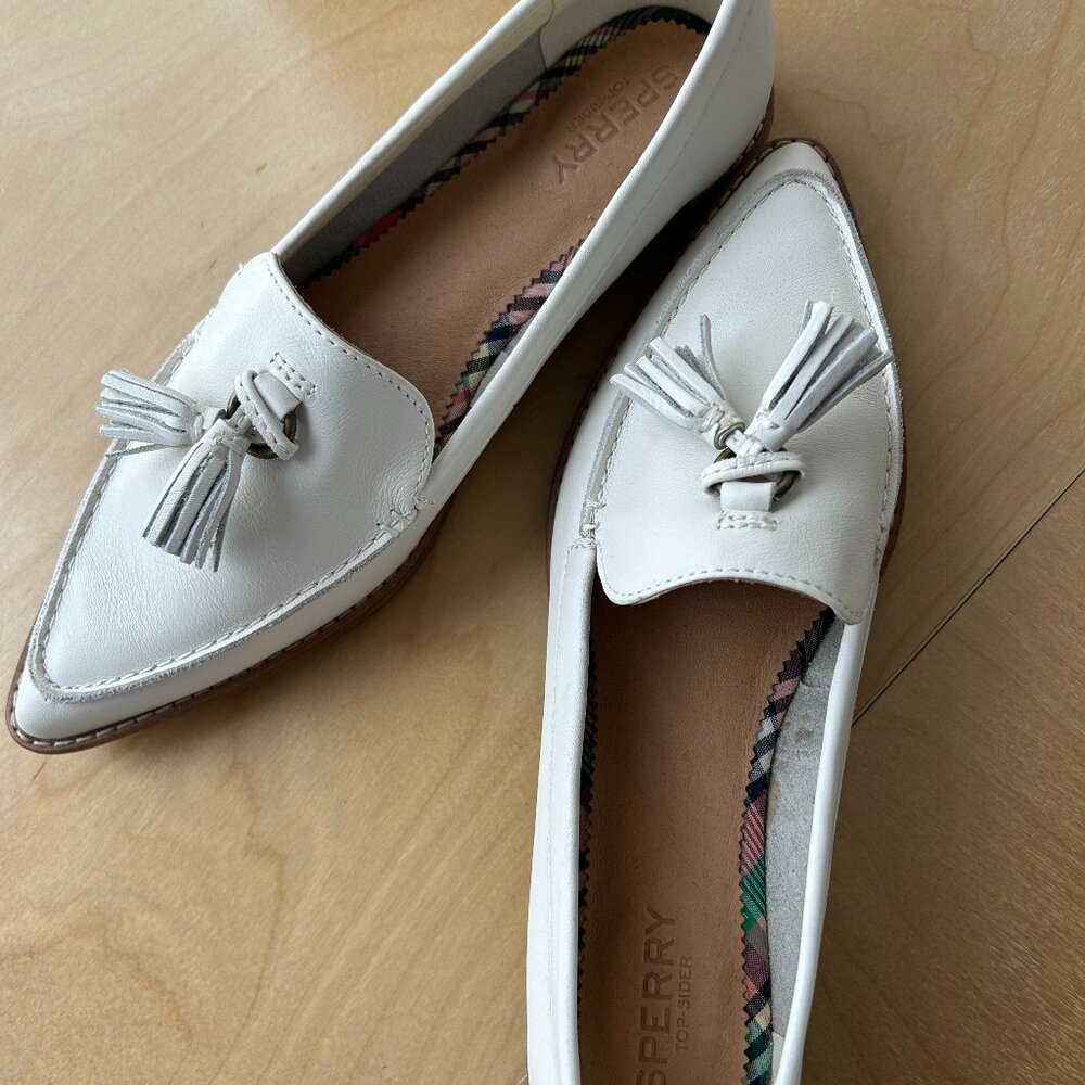 Sperry Topsider White Women's Flats